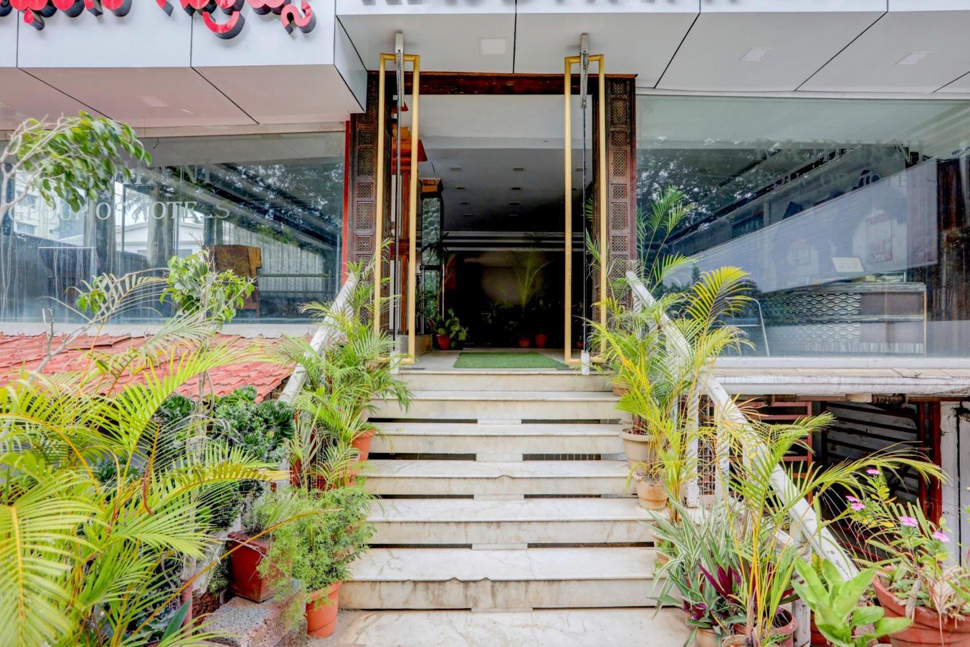 Hotel O Rajdhani Group Of Hotels Майсур Экстерьер фото